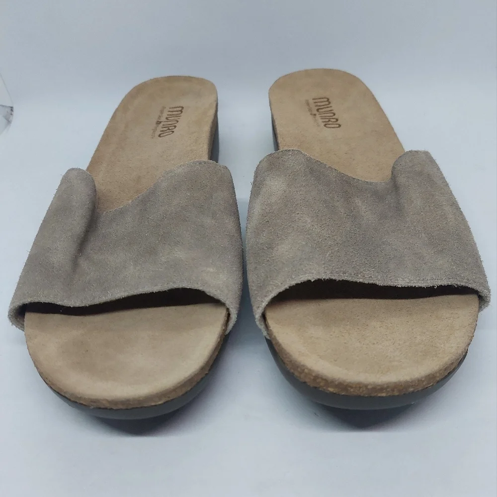 Munro Laya Women's 12M Taupe Suede Slide Sandals Slip On Open Toe Shoes
